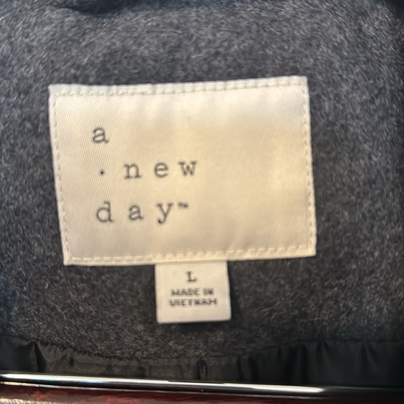 A New Day Pea Coat - Gray - Large - Picture 3 of 6